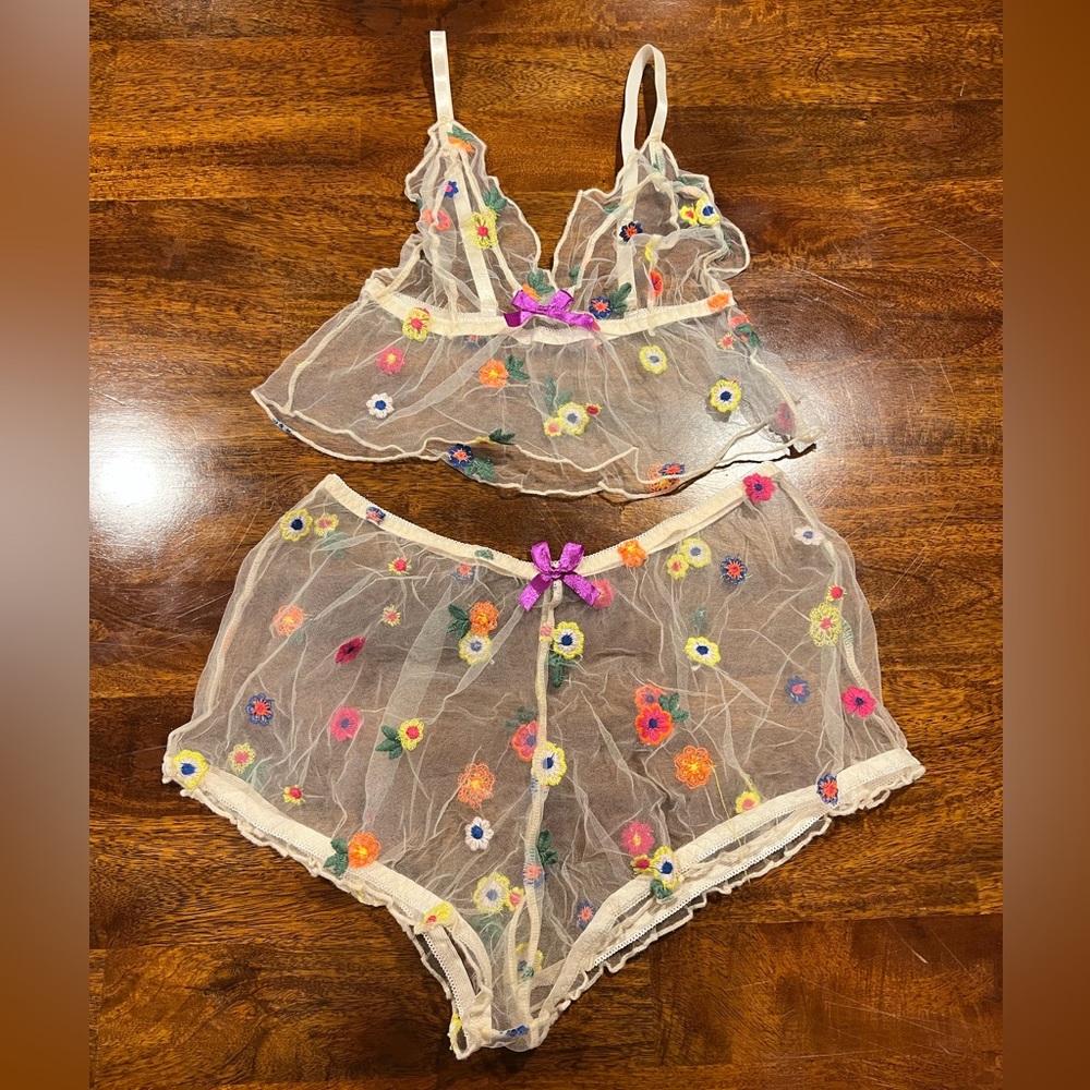 Floral Lingerie Set